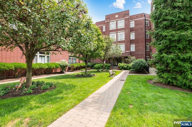3308 Riverview Avenue 308, Englewood, NJ 07631