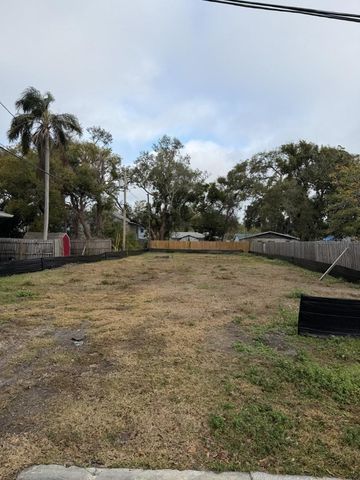 1006 JONES STREET, Clearwater, FL 33755