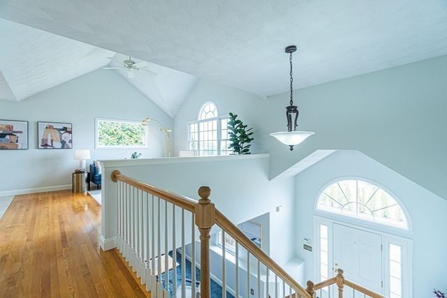 32 Waltham St, Woburn, MA 01801