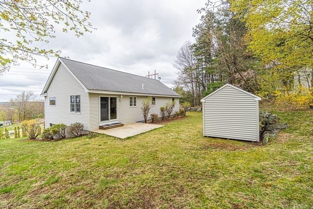 32 Waltham St, Woburn, MA 01801