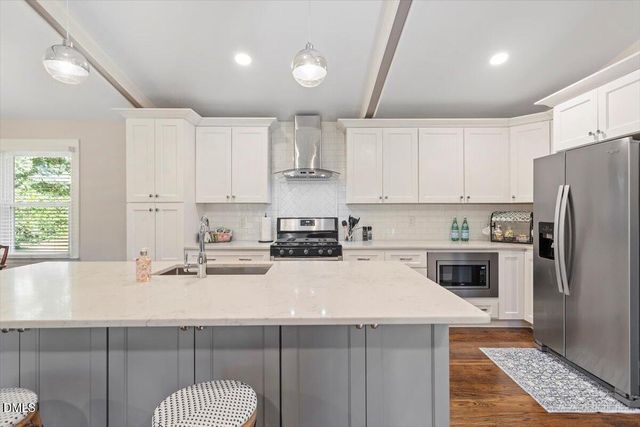 2120 Hillock Drive, Raleigh, NC 27612