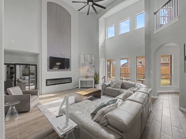 820 Owl Creek Drive, Murphy, TX 75094