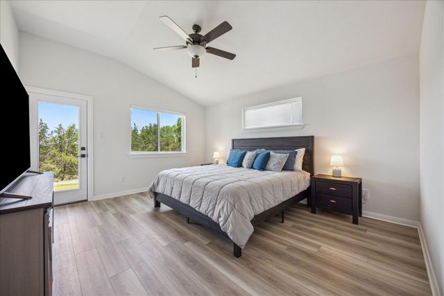 21001 Newhaven CV, Lago Vista, TX 78645