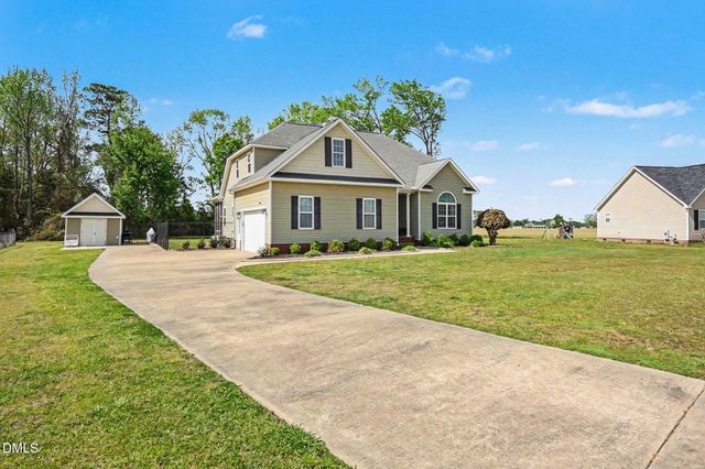 105 Kiowa Place, Pikeville, NC 27863