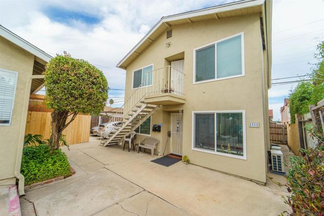 4555 57 36th, San Diego, CA 92116