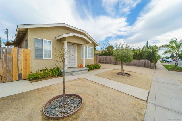 4555 57 36th, San Diego, CA 92116