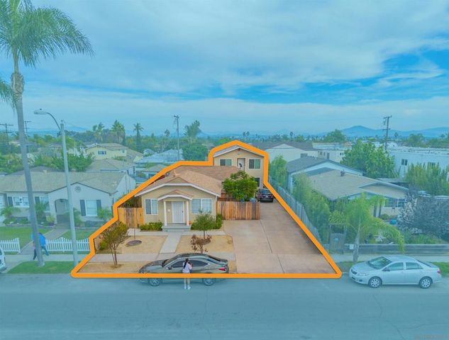 4555 57 36th, San Diego, CA 92116