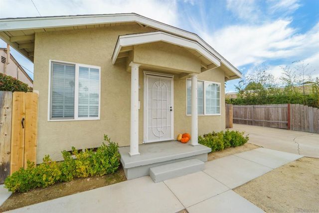 4555 57 36th, San Diego, CA 92116