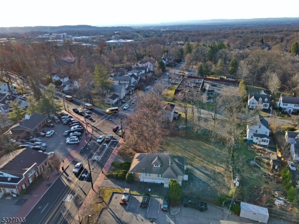 194 Eagle Rock Ave, Roseland Boro, NJ 07068 — photo 3