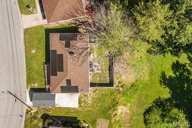 223 Hy Vista Drive, Alton, IL 62002