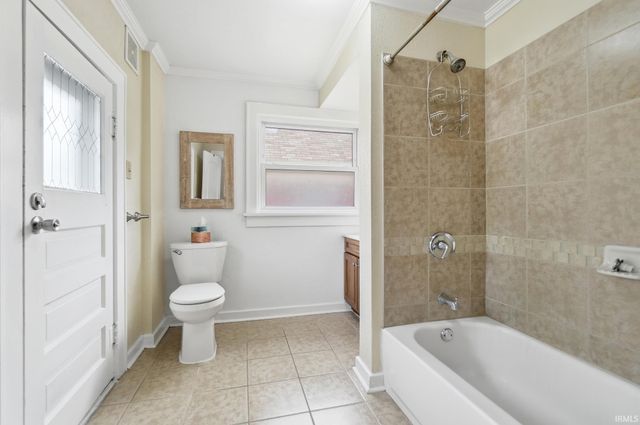 1831 Crescent Avenue, Fort Wayne, IN 46805