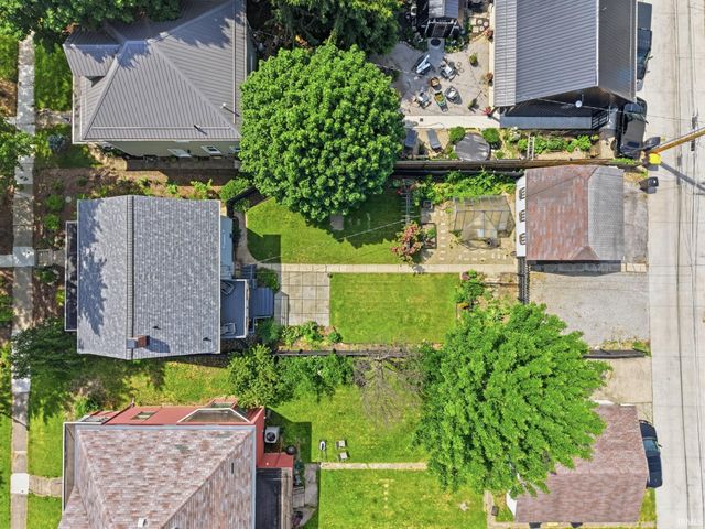 1831 Crescent Avenue, Fort Wayne, IN 46805