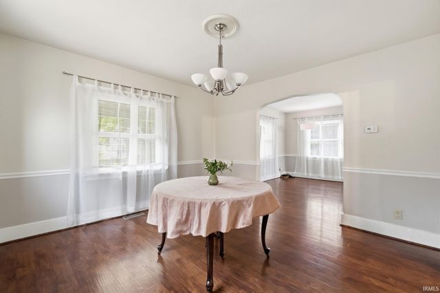 1831 Crescent Avenue, Fort Wayne, IN 46805
