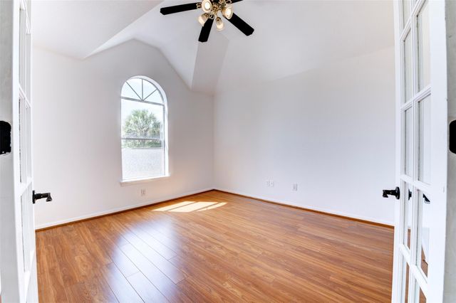 4122 Casa Del Lago Drive, Missouri City, TX 77459