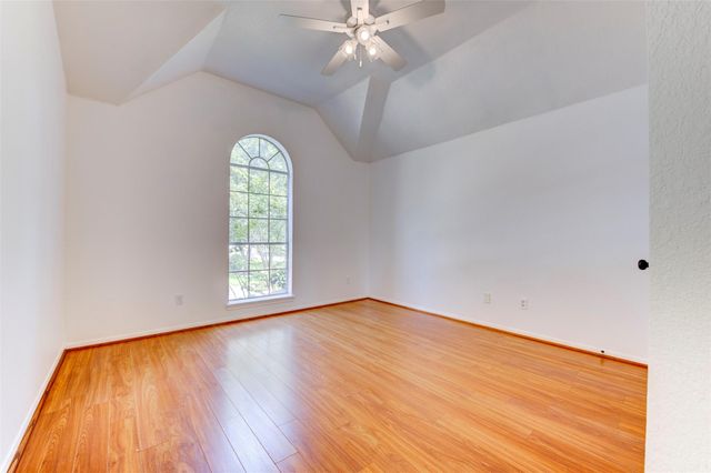 4122 Casa Del Lago Drive, Missouri City, TX 77459