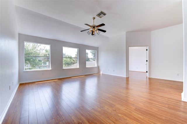 4122 Casa Del Lago Drive, Missouri City, TX 77459