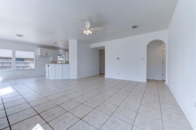 4122 Casa Del Lago Drive, Missouri City, TX 77459
