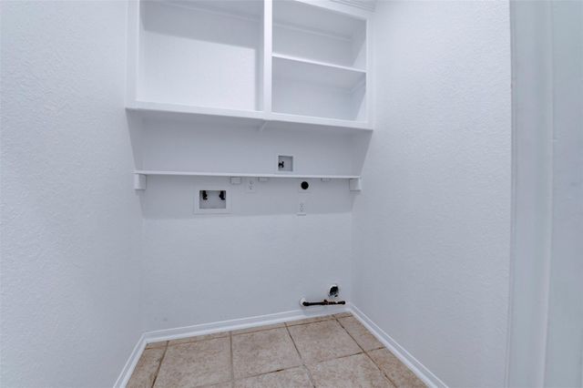 4122 Casa Del Lago Drive, Missouri City, TX 77459