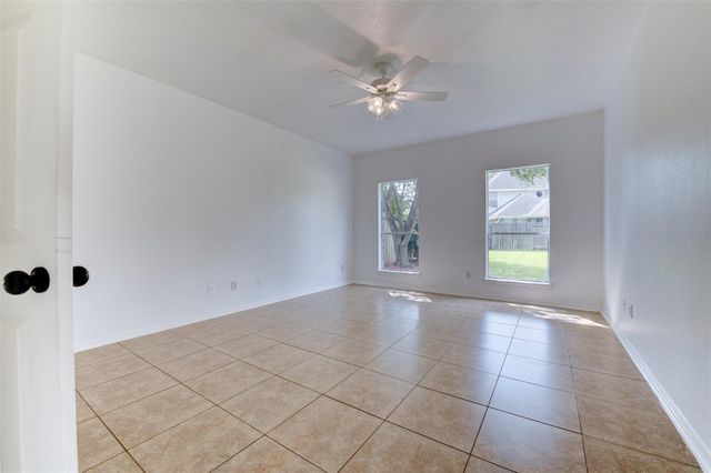 4122 Casa Del Lago Drive, Missouri City, TX 77459