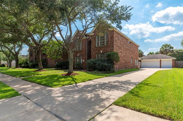 4122 Casa Del Lago Drive, Missouri City, TX 77459