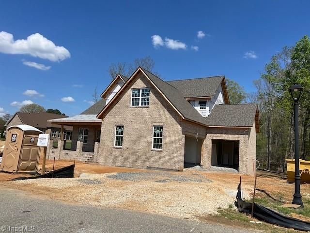 8602 Parkchester Place, Oak Ridge, NC 27310