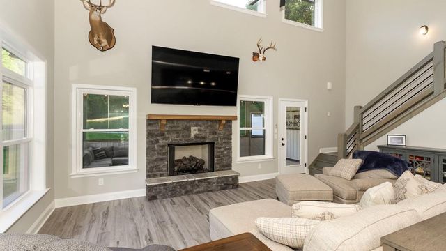 1651 Winding Stairs Road, Topton, NC 28781