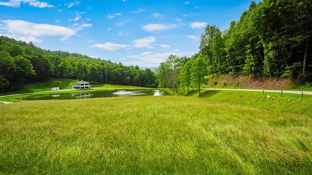 1651 Winding Stairs Road, Topton, NC 28781