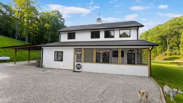 1651 Winding Stairs Road, Topton, NC 28781