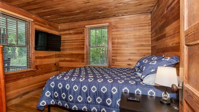 1651 Winding Stairs Road, Topton, NC 28781