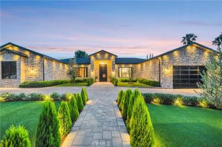 5507 Vanalden, Tarzana, CA 91356