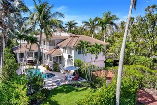 1550 GORDON DR, Naples, FL 34102