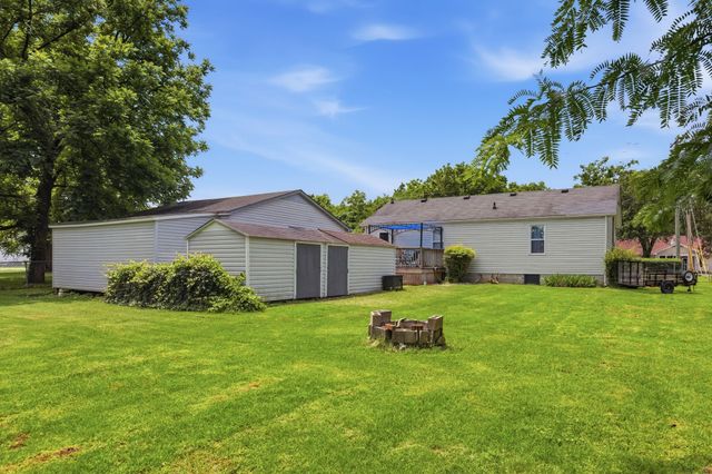 5753 Seminary Rd, Smyrna, TN 37167