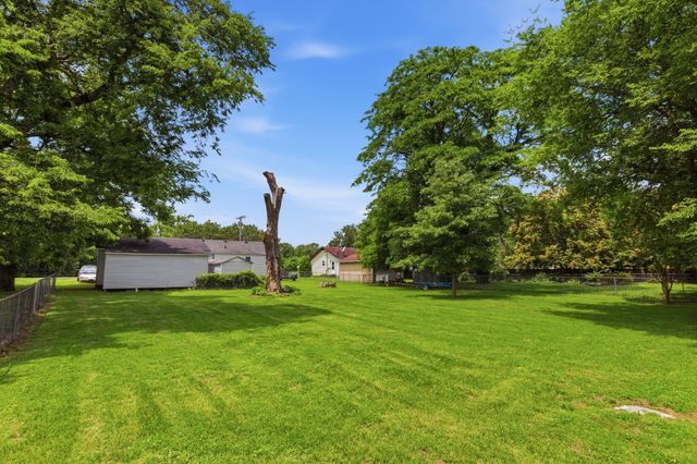 5753 Seminary Rd, Smyrna, TN 37167