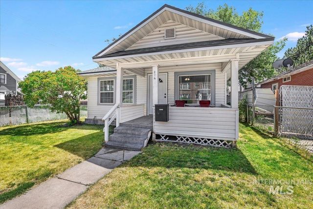 216 N Eden, Twin Falls, ID 83301