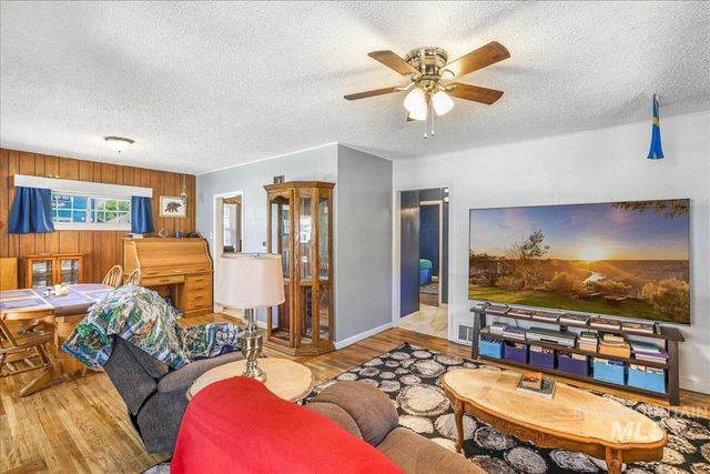 216 N Eden, Twin Falls, ID 83301