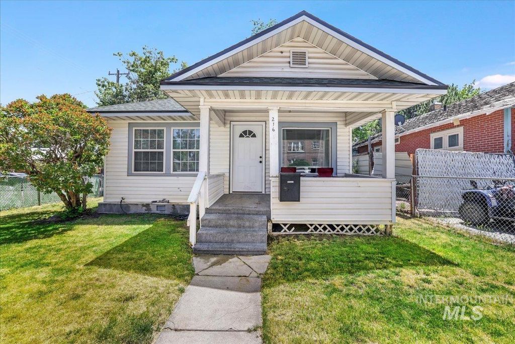 216 N Eden, Twin Falls, ID 83301