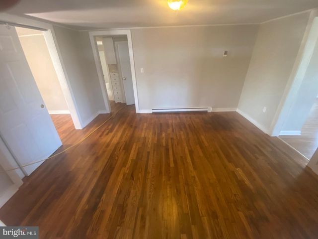 5975 TUSCARORA PIKE, Martinsburg, WV 25403