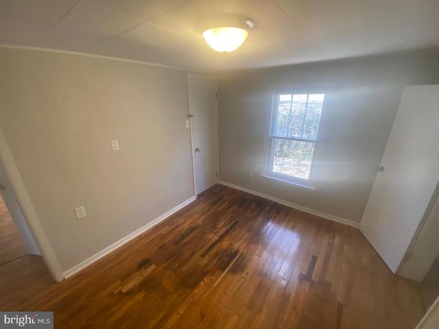 5975 TUSCARORA PIKE, Martinsburg, WV 25403
