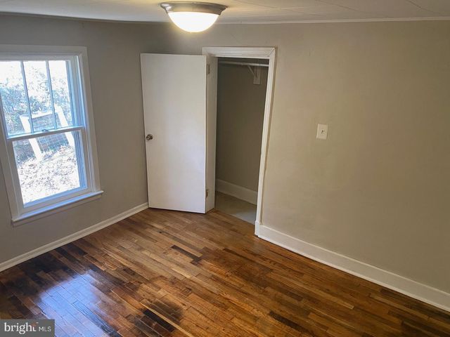 5975 TUSCARORA PIKE, Martinsburg, WV 25403
