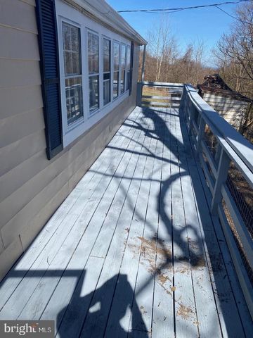 5975 TUSCARORA PIKE, Martinsburg, WV 25403