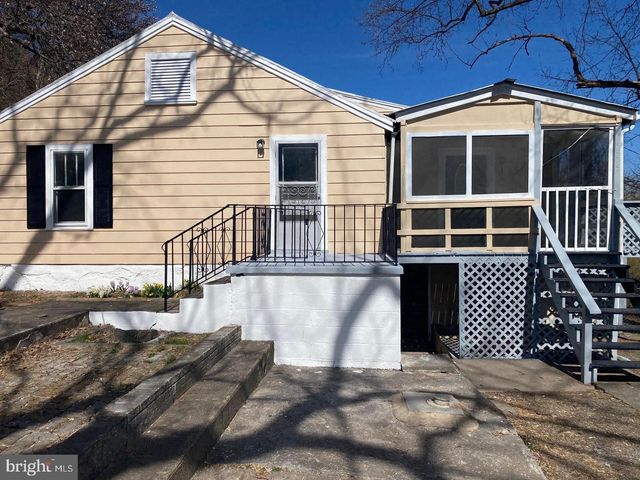 5975 TUSCARORA PIKE, Martinsburg, WV 25403