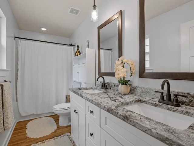 185 Lee Drive, Chesnee, SC 28323