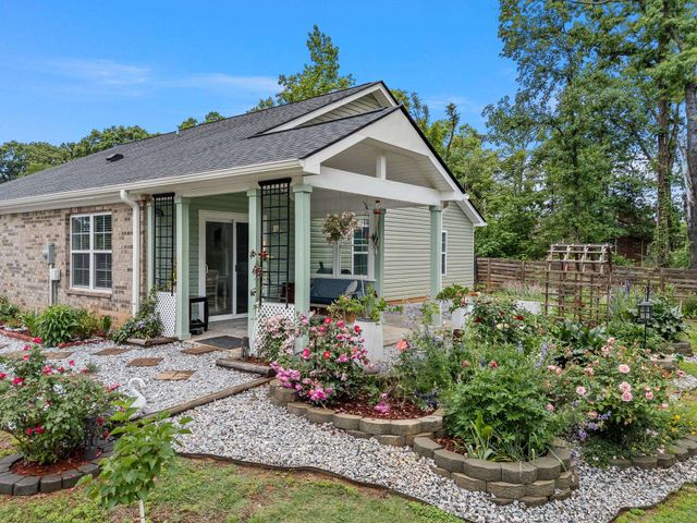185 Lee Drive, Chesnee, SC 28323