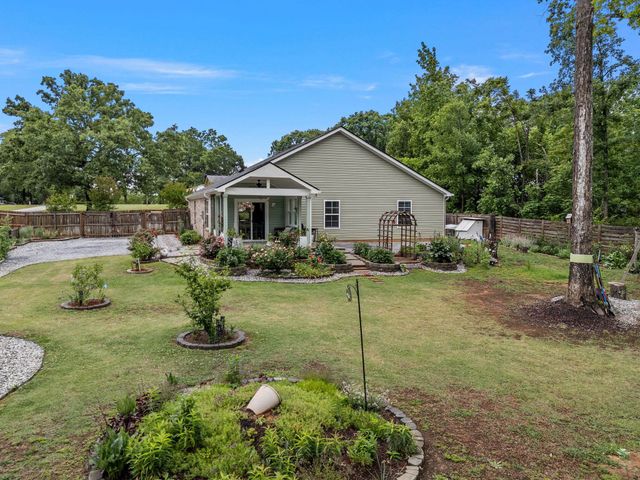 185 Lee Drive, Chesnee, SC 28323