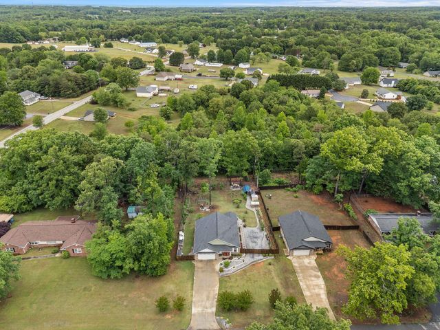 185 Lee Drive, Chesnee, SC 28323