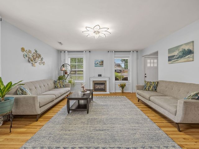 185 Lee Drive, Chesnee, SC 28323