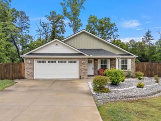 185 Lee Drive, Chesnee, SC 28323