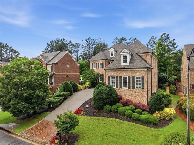 1419 Falkirk Lane NW, Kennesaw, GA 30152
