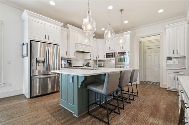 1419 Falkirk Lane NW, Kennesaw, GA 30152