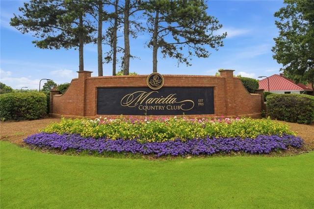 1419 Falkirk Lane NW, Kennesaw, GA 30152